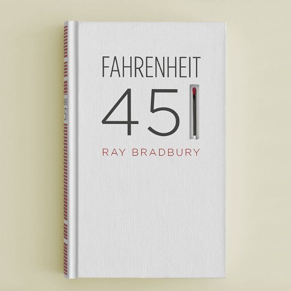 Poza cu Fahrenheit 451 by Ray Bradbury